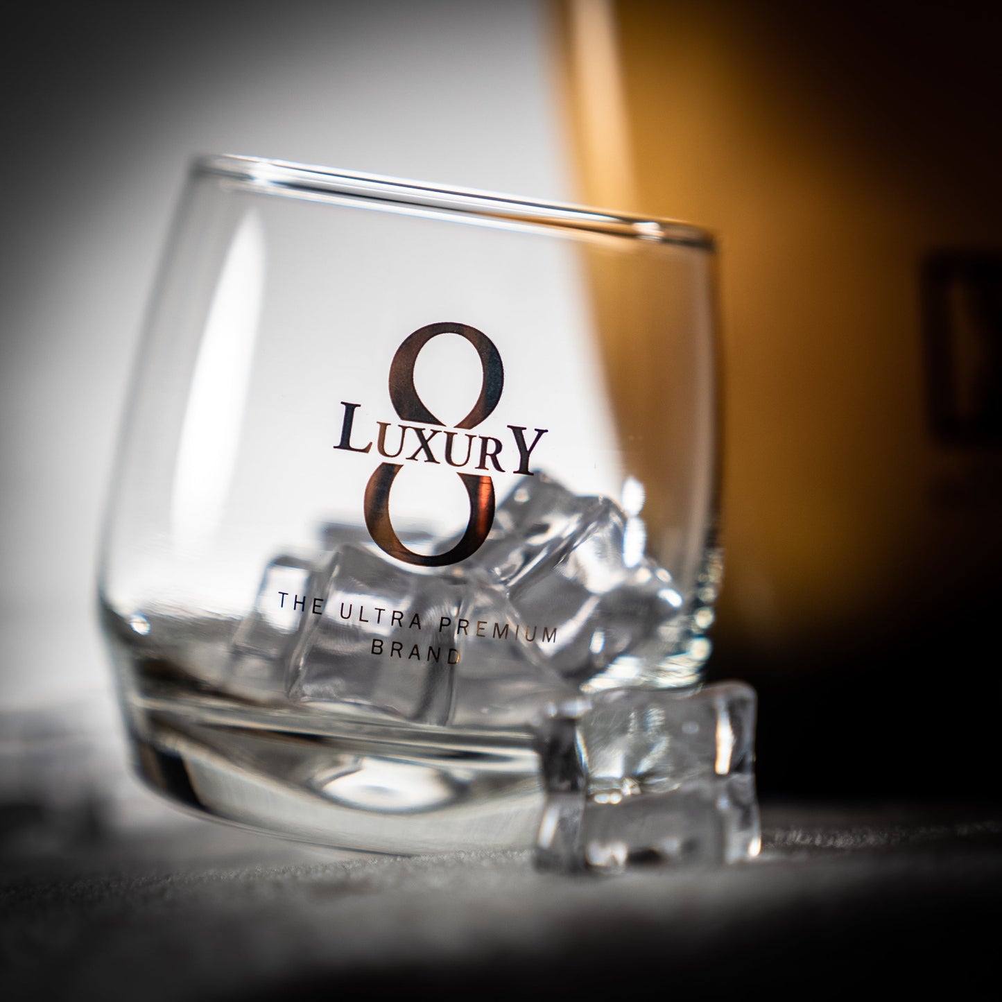 LUXURY 8® ELEGANT LADY GIN Geschenkpaket