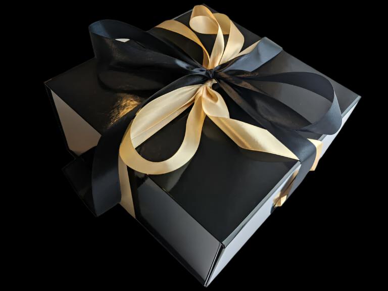 LUXURY 8® ELEGANT LADY GIN Geschenkpaket