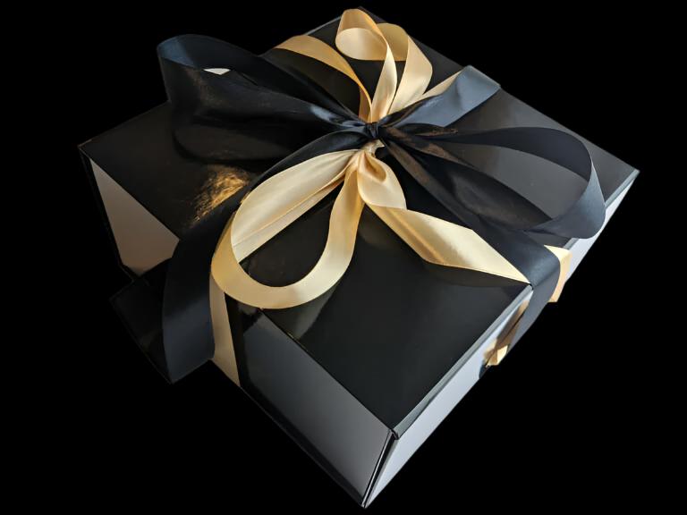 LUXURY 8® GOLD RUM Geschenkpaket