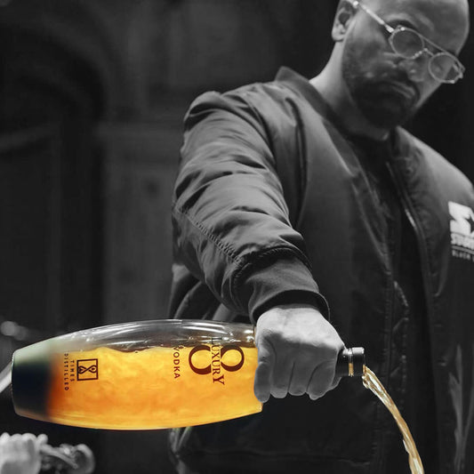 LUXURY 8® Premium-Vodka Signierte EDITION